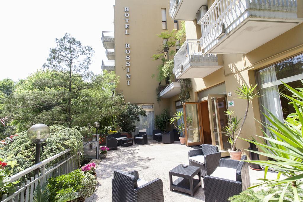Hotel Rossini Tabiano Terme Экстерьер фото