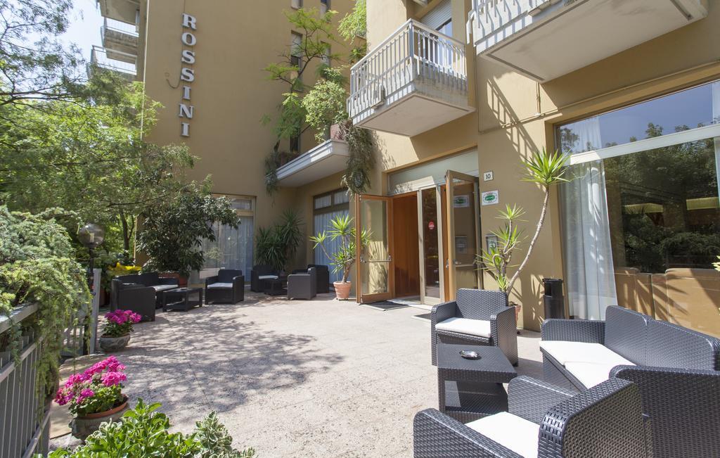 Hotel Rossini Tabiano Terme Экстерьер фото