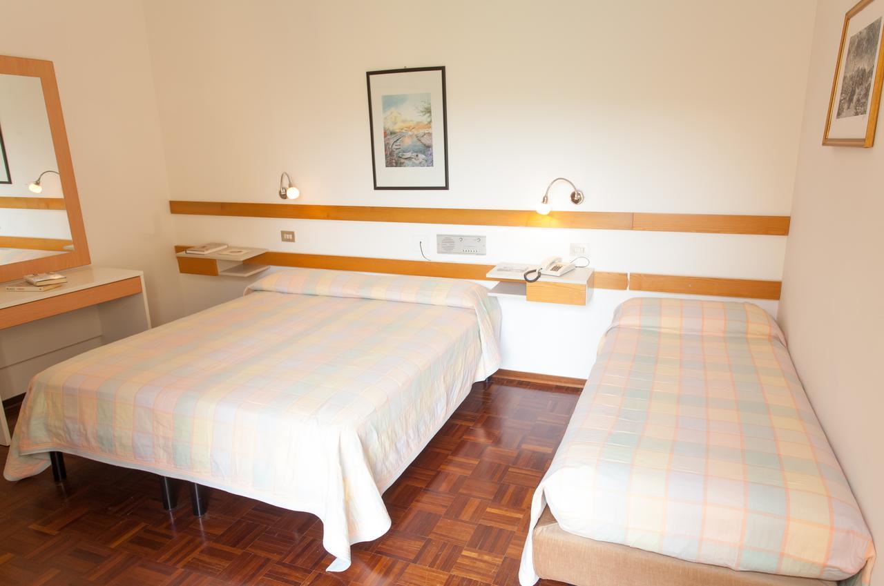 Hotel Rossini Tabiano Terme Экстерьер фото
